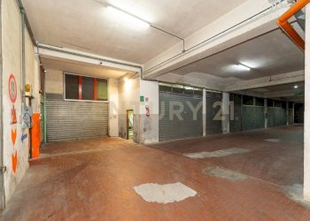 Deposito Rotolo 42 (9).jpg - Box Via del Rotolo 42/B, Catania - foto 10