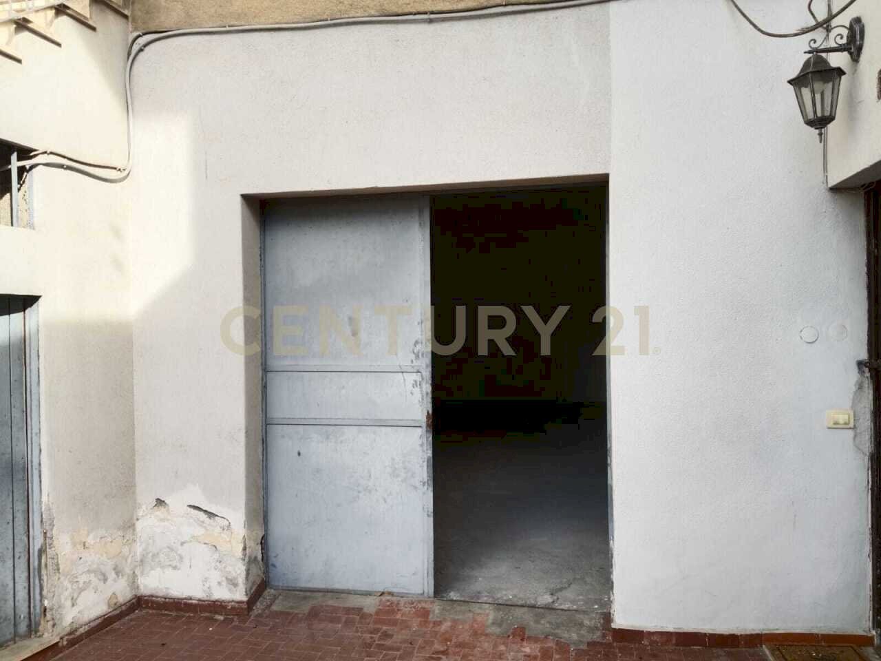 IMG-20251210-WA0042.jpg - Box Via Domenico Morelli 13, Catania - foto 2