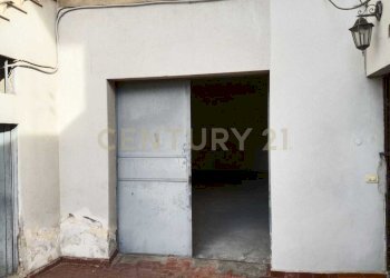 IMG-20251210-WA0042.jpg - Box Via Domenico Morelli 13, Catania - foto 2