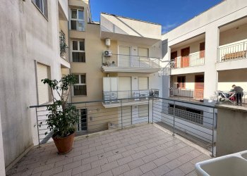 WhatsApp Image 2025-12-11 at 10.19.50 (3).jpeg - Bilocale Via Memorie 22, Otranto - foto 20