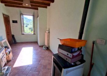 WhatsApp Image 2025-09-18 at 11.29.48.jpeg - Porzione di casa Fornovo di Taro - foto 8