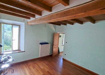 WhatsApp Image 2025-09-18 at 11.29.51 (1).jpeg - Porzione di casa Fornovo di Taro - foto 14