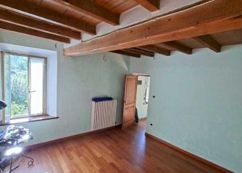 WhatsApp Image 2025-09-18 at 11.29.51 (3).jpeg - Porzione di casa Fornovo di Taro - foto 16