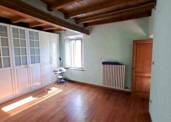 WhatsApp Image 2025-09-18 at 11.29.52 (2).jpeg - Porzione di casa Fornovo di Taro - foto 18