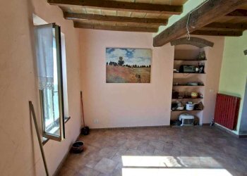 WhatsApp Image 2025-09-18 at 11.29.56 (1).jpeg - Porzione di casa Fornovo di Taro - foto 25