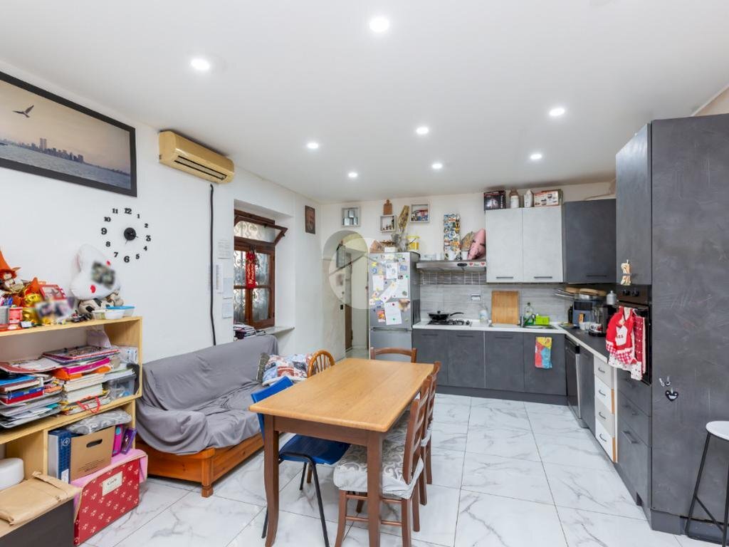 Quadrilocale Via ciamarella, Torino (zona Borgo Vittoria) - foto 2