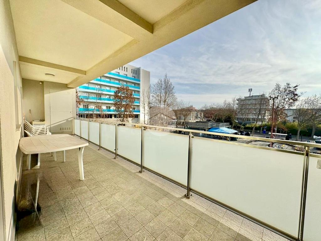Three-room apartment Viale Euclide, Cesenatico - photo 2