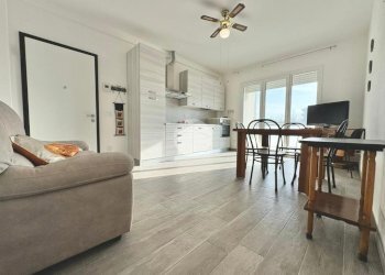 Three-room apartment Viale Euclide, Cesenatico - photo 1