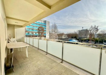 Three-room apartment Viale Euclide, Cesenatico - photo 2