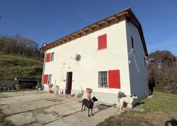 Casa indipendente Regione Costa, Terzo - foto 3