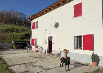 Casa indipendente Regione Costa, Terzo - foto 6