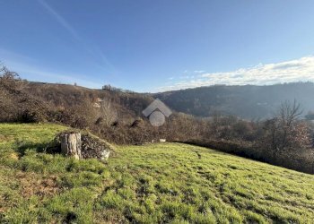 Casa indipendente Regione Costa, Terzo - foto 9