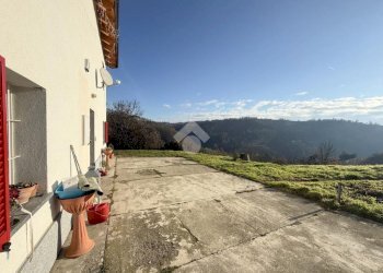 Casa indipendente Regione Costa, Terzo - foto 13