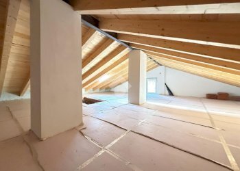 Casa indipendente Regione Costa, Terzo - foto 38