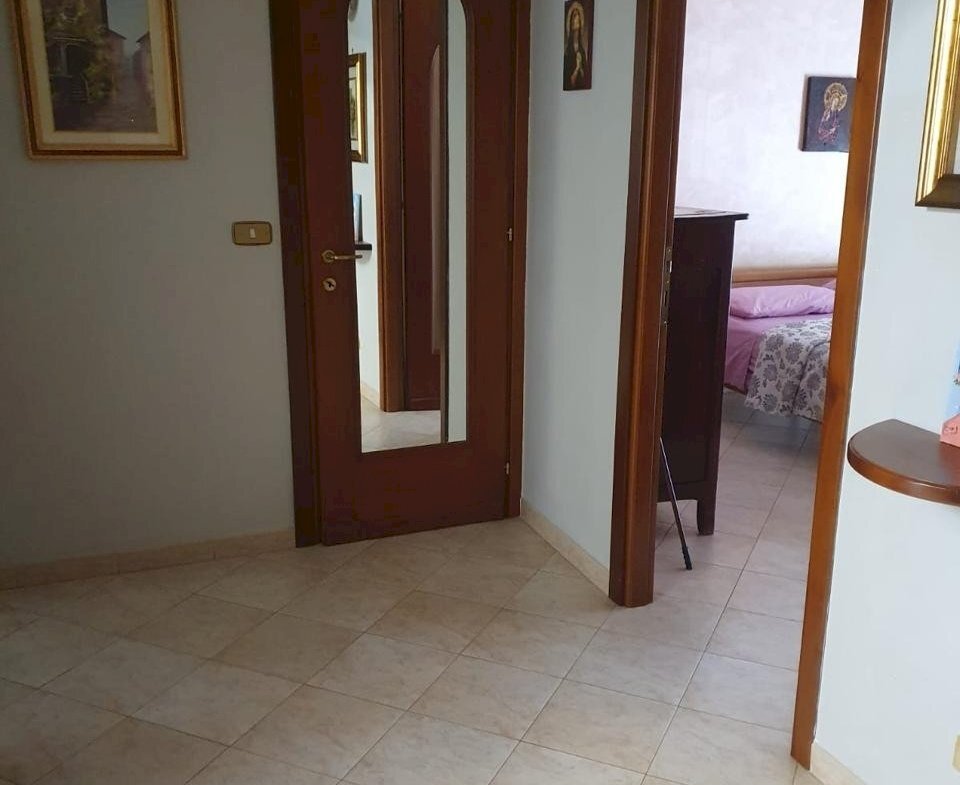 Three-room apartment Torino corso Siracusa 160, Torino (neighborhood Mirafiori Nord) - photo 3