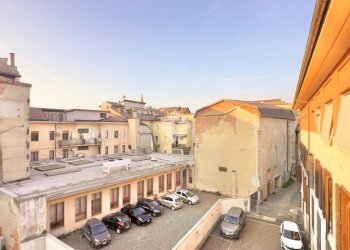 Four-room apartment Via Paolo Giacometti, Novi Ligure - photo 8