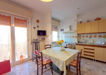 Three-room apartment Piazza eugenio marchese, Busalla - photo 1