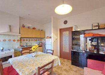 Three-room apartment Piazza eugenio marchese, Busalla - photo 8