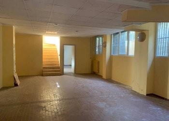 Shop Torino (neighborhood Mirafiori Sud) - photo 11