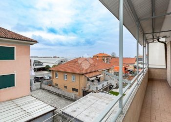 Two-room apartment Via Ferrara, Beinasco - photo 7