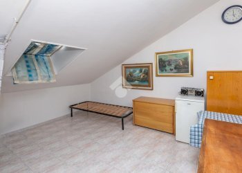 Two-room apartment Via Ferrara, Beinasco - photo 12