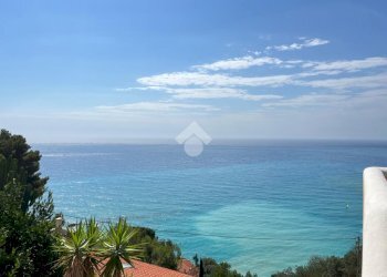 Four-room apartment Via Giorgio Byron, Alassio - photo 4
