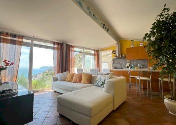 Four-room apartment Via Giorgio Byron, Alassio - photo 10