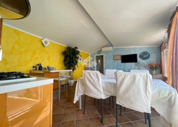 Four-room apartment Via Giorgio Byron, Alassio - photo 12