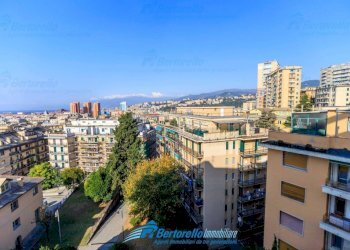 Three-room apartment Genova (neighborhood Sampierdarena) - photo 17