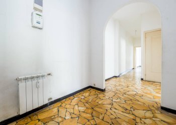 Foto 1 - Three-room apartment via Molassana, Genova - photo 1