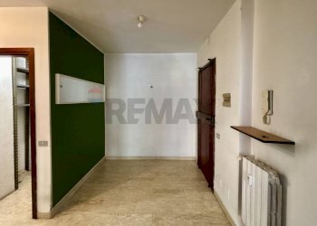 Hall / corridoio - Trilocale Via Torino
 
65, Rozzano - foto 5