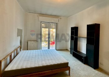 Camera / camera da letto - Trilocale Via Torino
 
65, Rozzano - foto 6