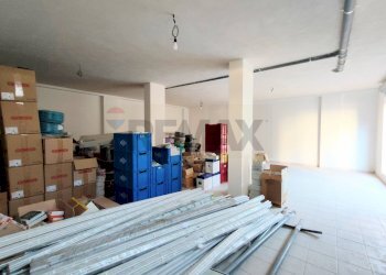 Camera / camera da letto - Box via Giacomo Matteotti
 
16, Bitritto - photo 2