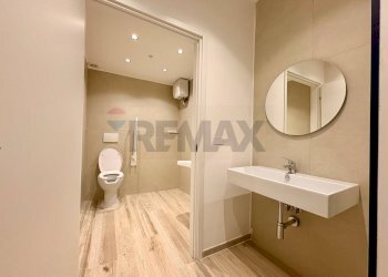 Bagno - Commercial Premises Vico Capurso
 
2/14, Bari - photo 6