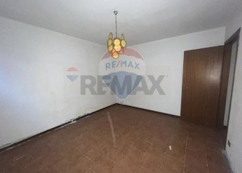 Stanza vuota - Casa semi indipendente Via Garibaldi, Duno - foto 11