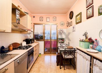 Cucina - Trilocale Via Cantine
 
19, Porto Ceresio - foto 9