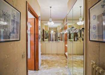 Hall / corridoio - Trilocale Luino - foto 10