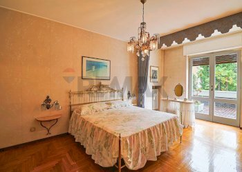 Camera / camera da letto - Trilocale Luino - foto 16