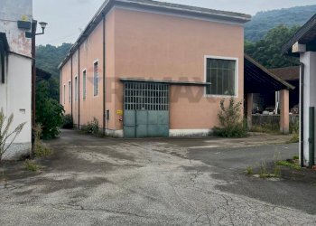 Casa all\'aperto - Capannone via Turati, Luino - foto 6