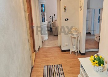 Hall / corridoio - Trilocale Via Chiesa
 
10, Caravate - foto 5