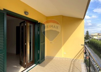 Balcone - Trilocale Via Giancarlo Siani
 
6, Marano di Napoli - foto 7