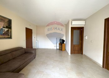 Soggiorno - Trilocale Via Giancarlo Siani
 
6, Marano di Napoli - foto 13