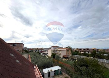 Edificio all\'aperto - Trilocale Via Giancarlo Siani
 
6, Marano di Napoli - foto 27