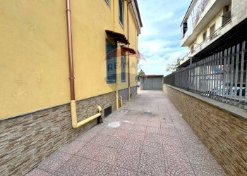 Edificio all\'aperto - Trilocale Via Giancarlo Siani
 
6, Marano di Napoli - foto 29