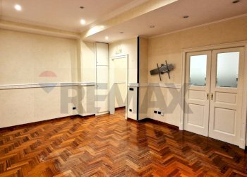 Stanza vuota - Trilocale Salita Miradois
 
49A, Napoli - foto 5