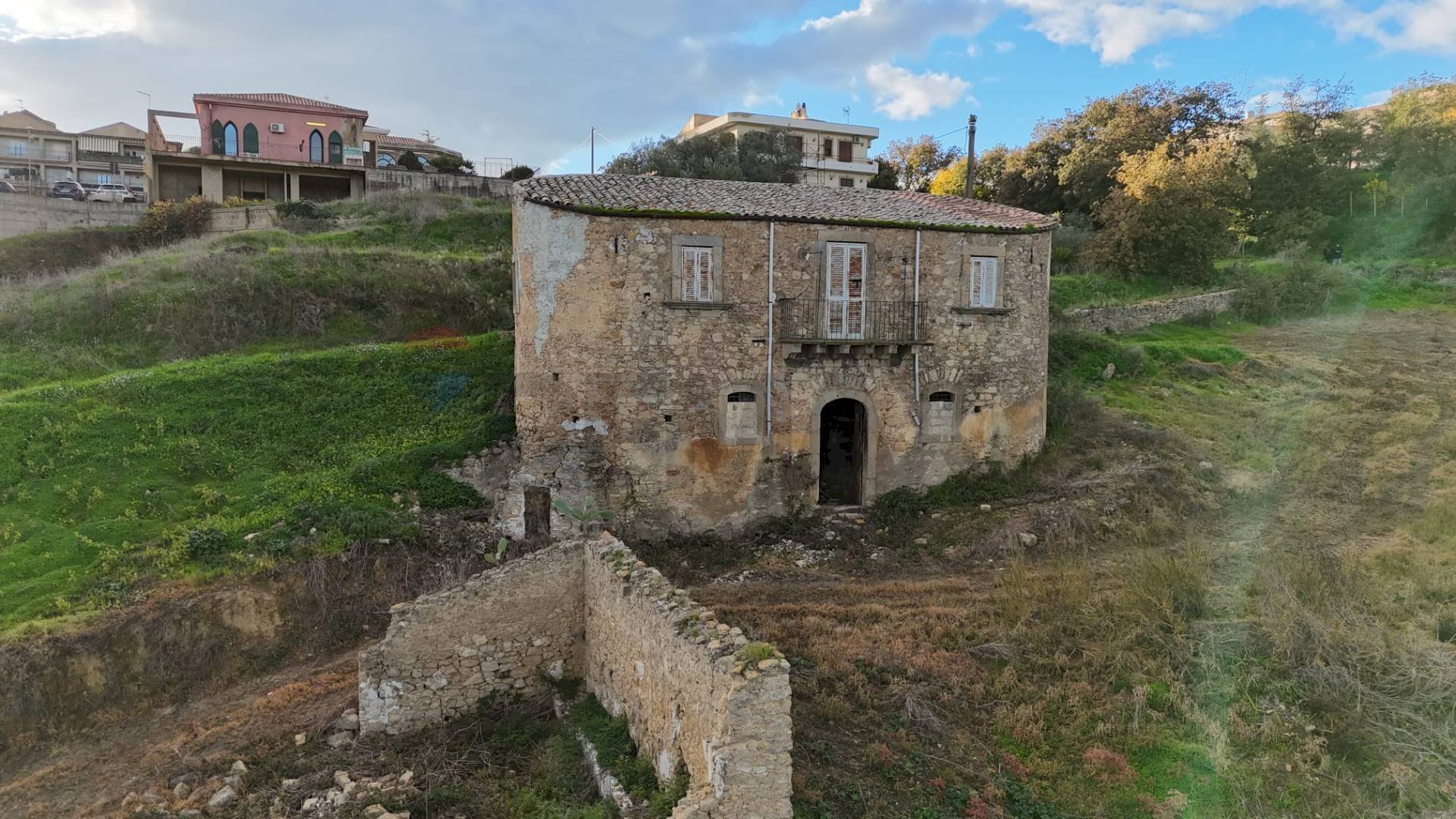 Casa all\'aperto - Casa indipendente Via Madonna della Via
 
225, Caltagirone - foto 1