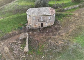 Dettagli - Casa indipendente Via Madonna della Via
 
225, Caltagirone - foto 3