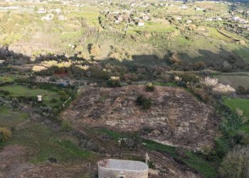 Vista delle montagne - Casa indipendente Via Madonna della Via
 
225, Caltagirone - foto 15