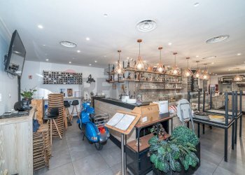 Cucina - Attività Commerciale Via Giuseppe Garibaldi
 
66, Catania - foto 37