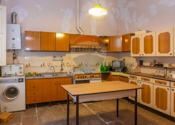 Cucina - Villa VIA REGINA MARGHERITA
 
83, Fiumefreddo di Sicilia - foto 25